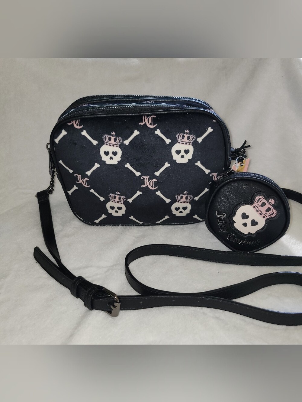 NWT Juicy Couture Black Crossbones Skull Crown Crossbody with Coin Pouch